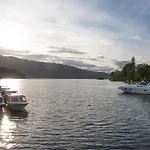 Szálloda Oakbank At The Angel 4*